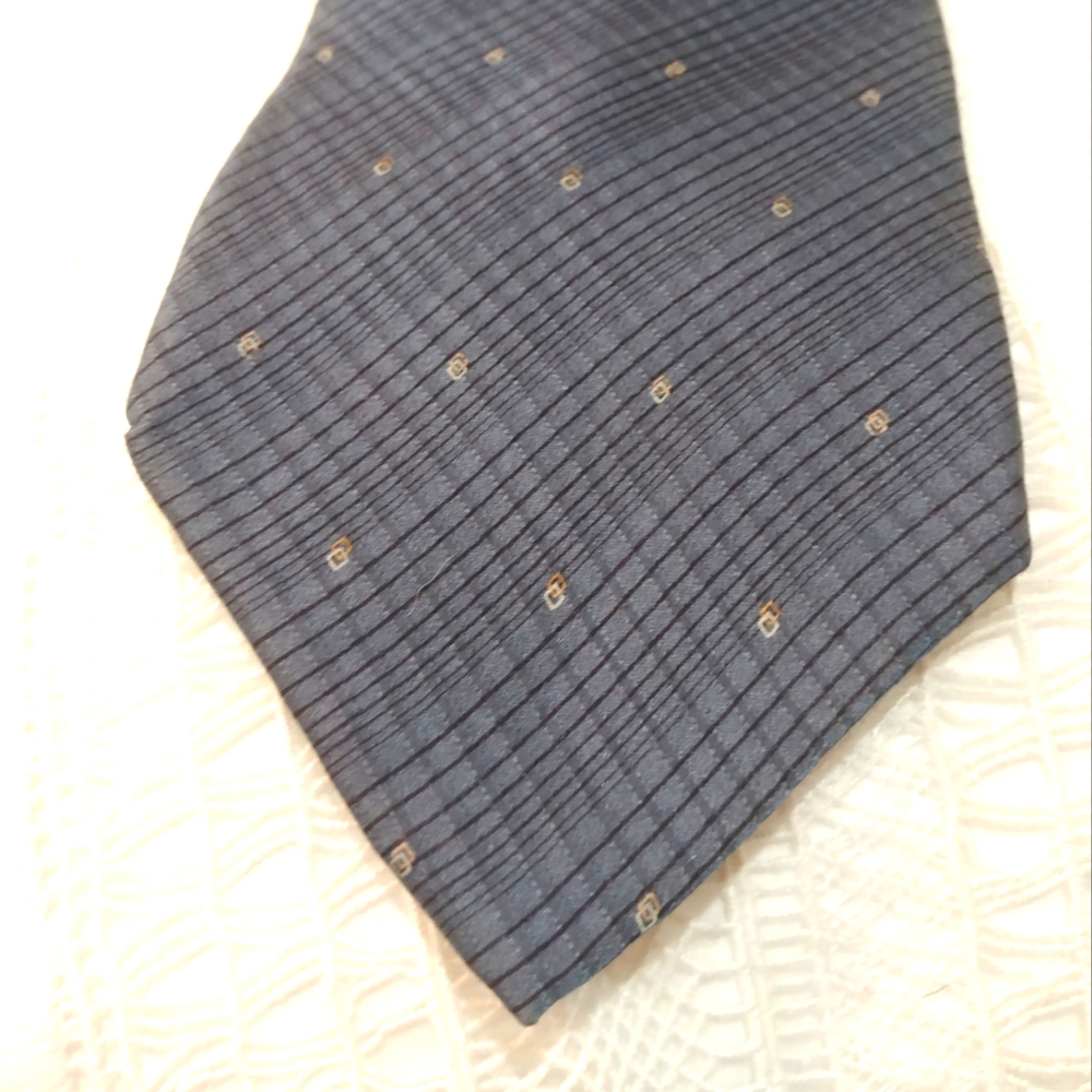 DKNY vintage silk tie in graded slate blue with golden spots